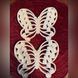 Vintage Burwood Butterfly Wall Plaques. White Plastic. 1988. Set Of 2. #2146.